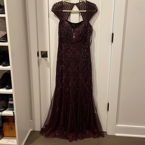 Adriana Pappel Formal Gown size 6